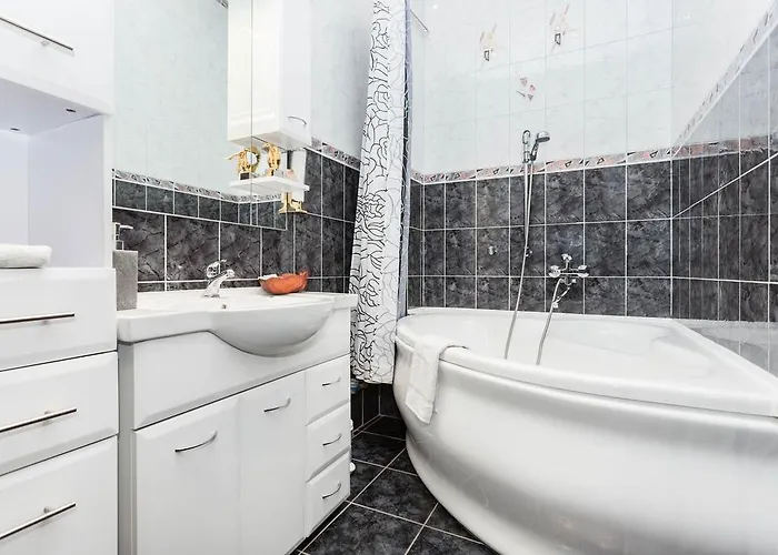 Orchid Old Town * 塔林