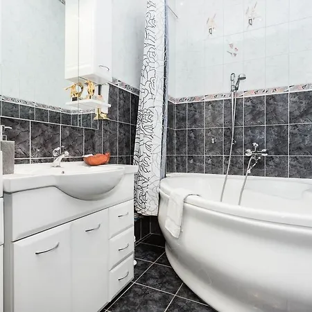 Orchid Old Town * تالين