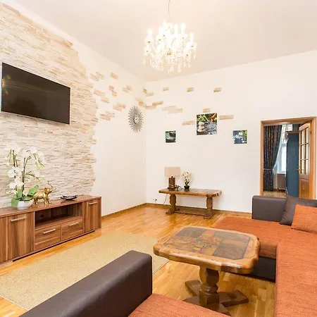 Orchid Old Town تالين