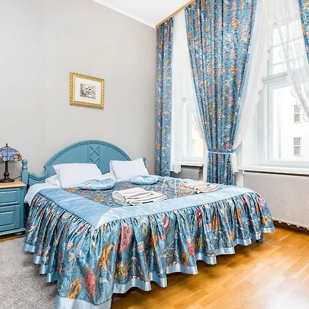 Orchid Old Town * Talin